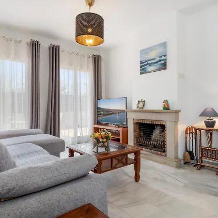 Castillo Sohail Townhouse Near The By Costarentals - Ref 101 Apartment Fuengirola